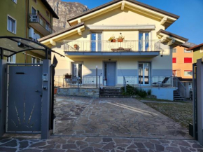 Casa Vincy, Costa Volpino Ospitar